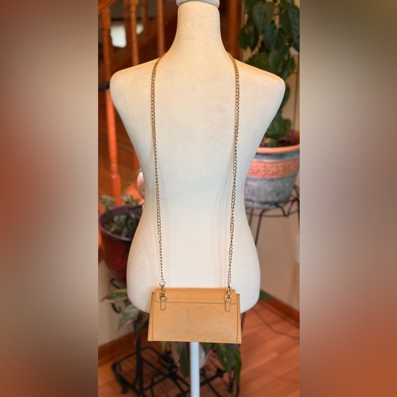 By Anthropologie Mini Crossbody W Removable Card Holder Purse Camel Gold Chain - Picture 6 of 16